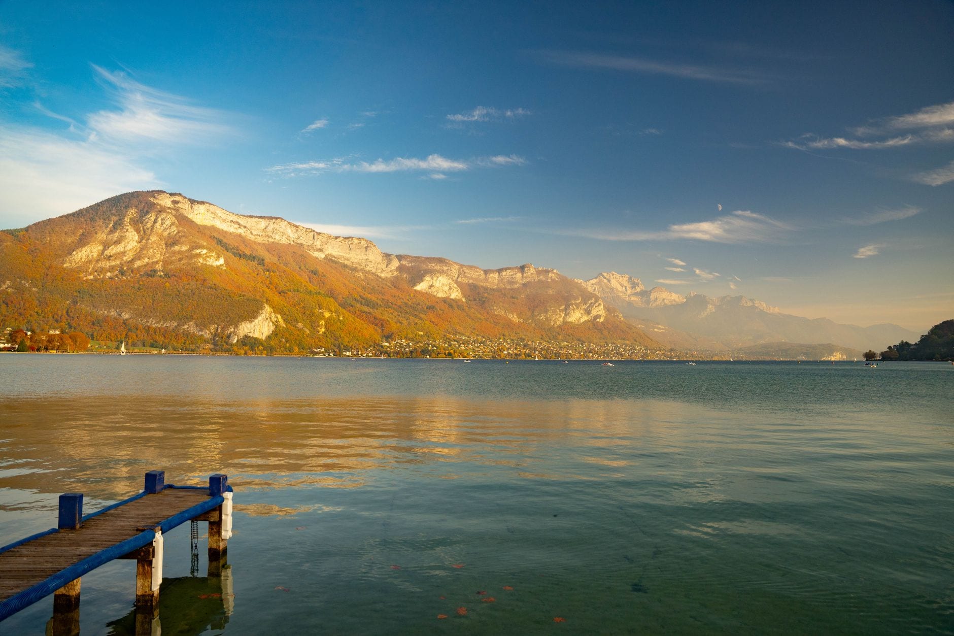 massif des Bauges vue Annecy